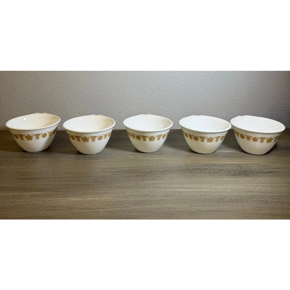 Set of 5 vintage Corelle Butterfly Gold flat cups hook handles by Corning